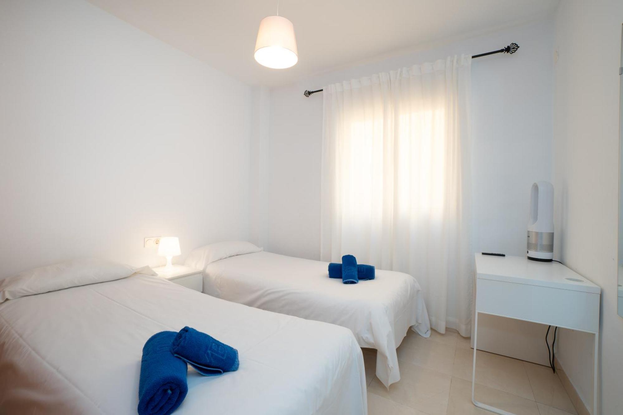 Apartamento Neptuno 2C Menyber Nerja Exterior foto